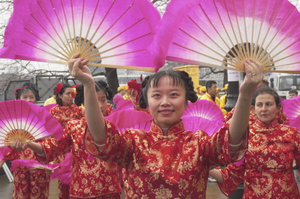 Picture © Peter Marshall, 2004