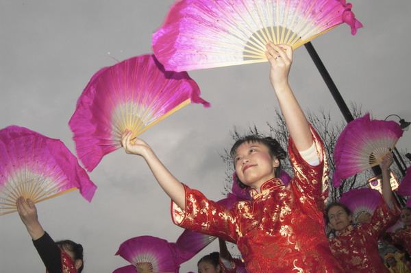 Picture © Peter Marshall, 2004