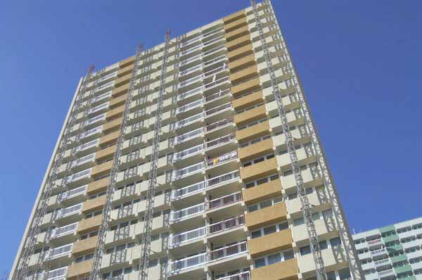 Picture © Peter Marshall, 2004