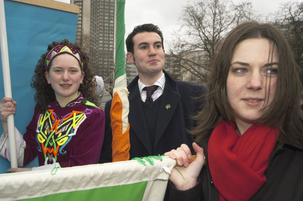 Picture © Peter Marshall, 2004