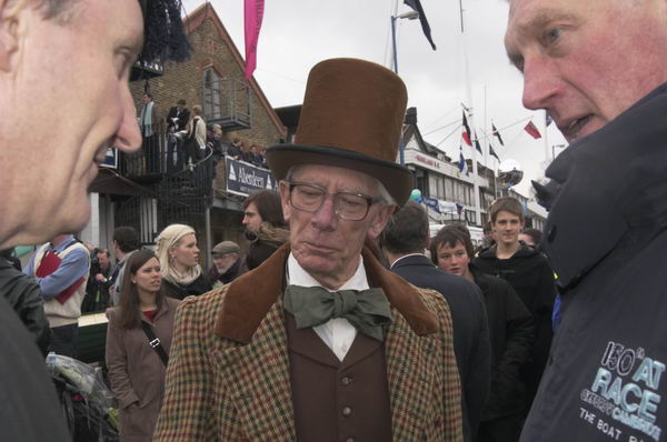 Picture © Peter Marshall, 2004