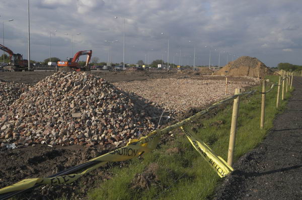 Picture © Peter Marshall, 2004