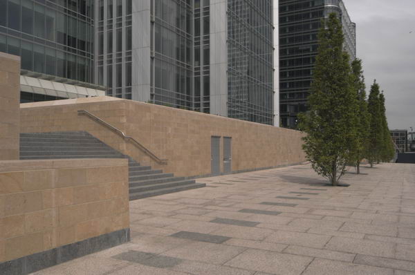 Picture © Peter Marshall, 2004