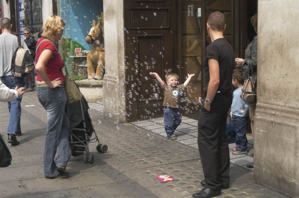 Picture  Peter Marshall, 2004