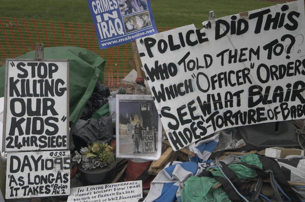 Picture  Peter Marshall, 2004