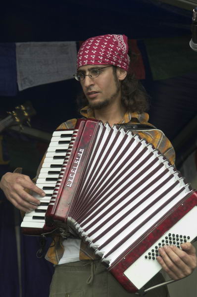 Picture © Peter Marshall, 2004