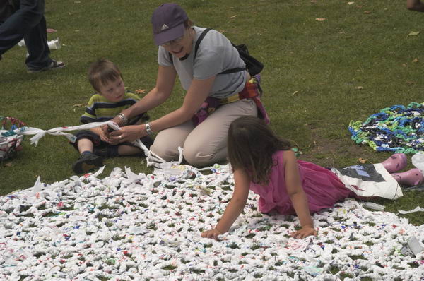 Picture © Peter Marshall, 2004