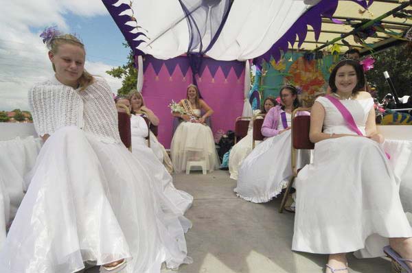 Picture  Peter Marshall, 2004