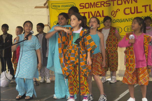 Picture © Peter Marshall, 2004