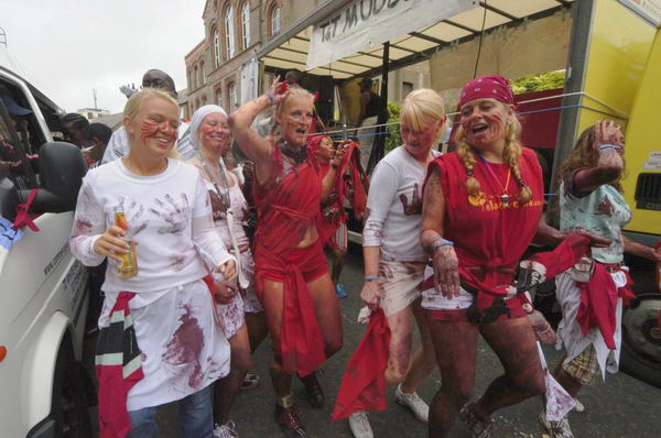 Picture © Peter Marshall, 2004