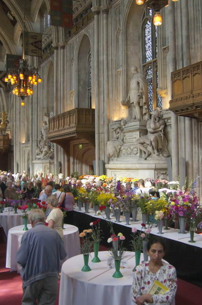 Picture © Peter Marshall, 2004