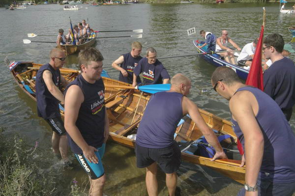 Picture © Peter Marshall, 2004