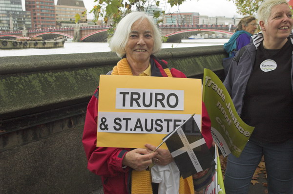 © 2005, Peter Marshall