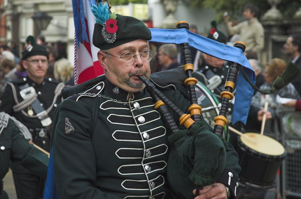 © 2005, Peter Marshall