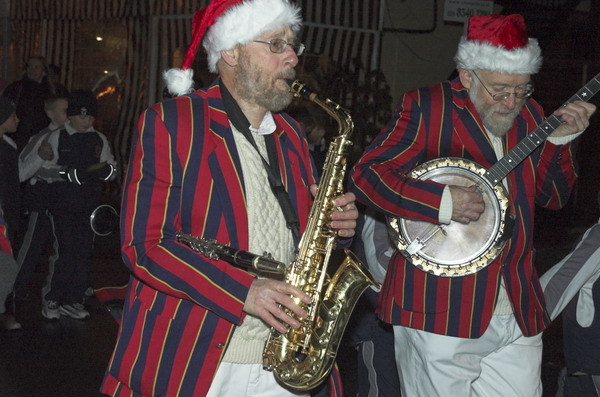 © 2005, Peter Marshall