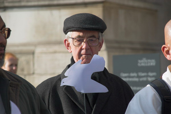 Norman Kember 100 Days Vigil © 2006, Peter Marshall