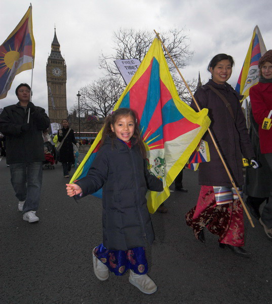 Tibet National Uprising Day March London © 2006, Peter Marshall
