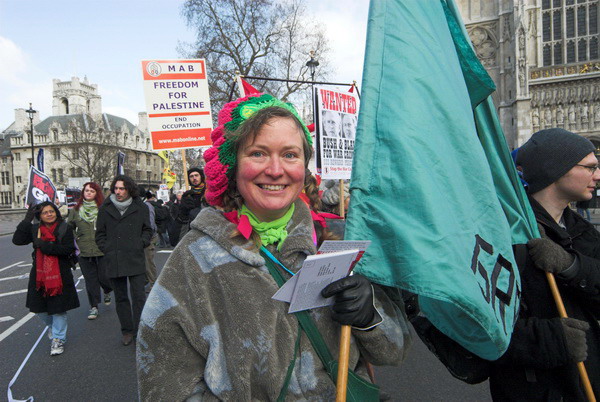 troops home from iraq © 2006, Peter Marshall