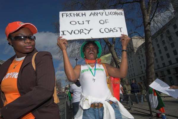 Ivorian Women Protest © 2006, Peter Marshall