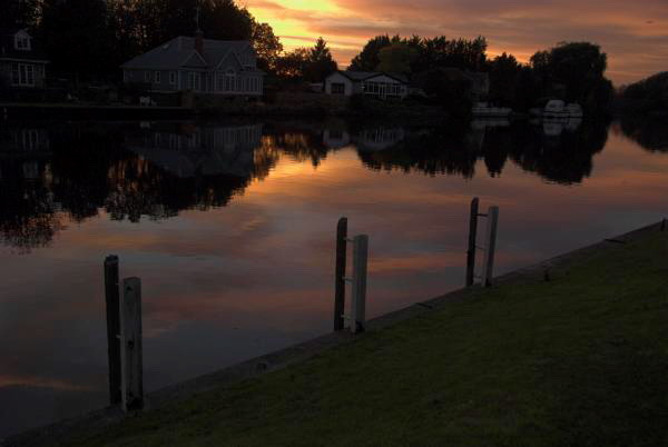 River Thames at Staines © Peter Marshall, 2006