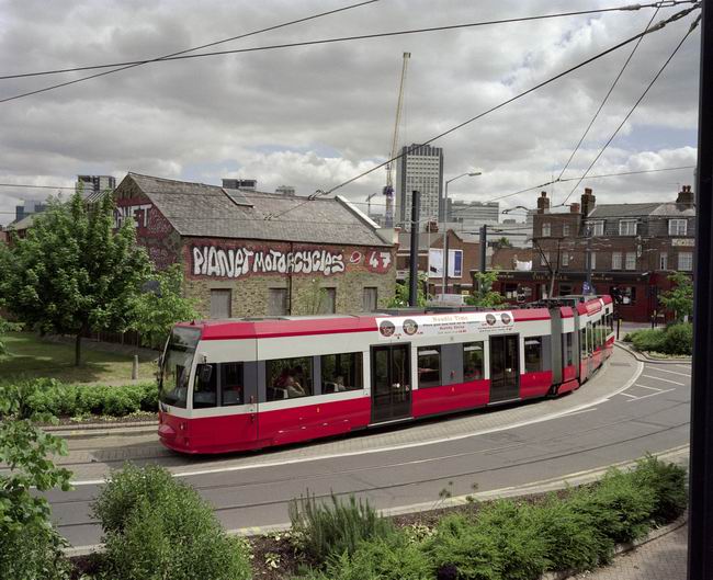 Tramlink - click for next picture